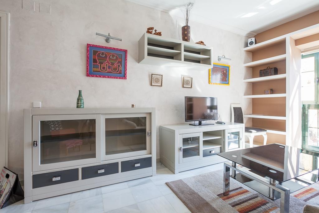 Sevillahome - Bonito Piso Junto Al Rio Séville